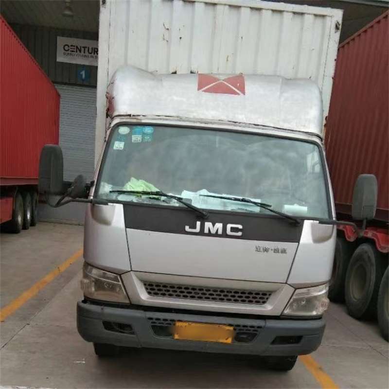 巴彦县霍城县：物流专线的高效货运之旅