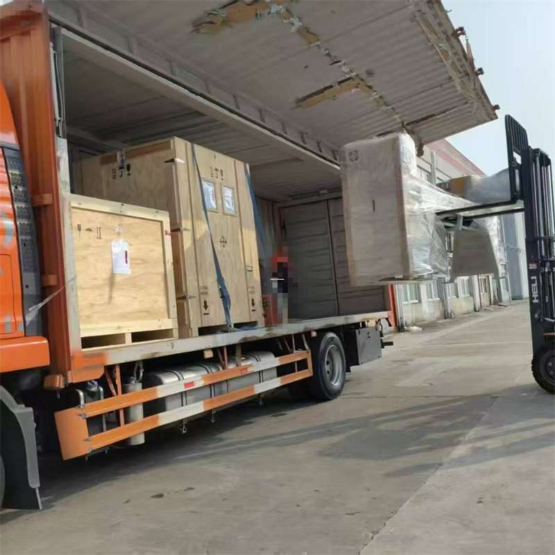 巴彦县镇坪县物流专线：大件出口快运的多元探索