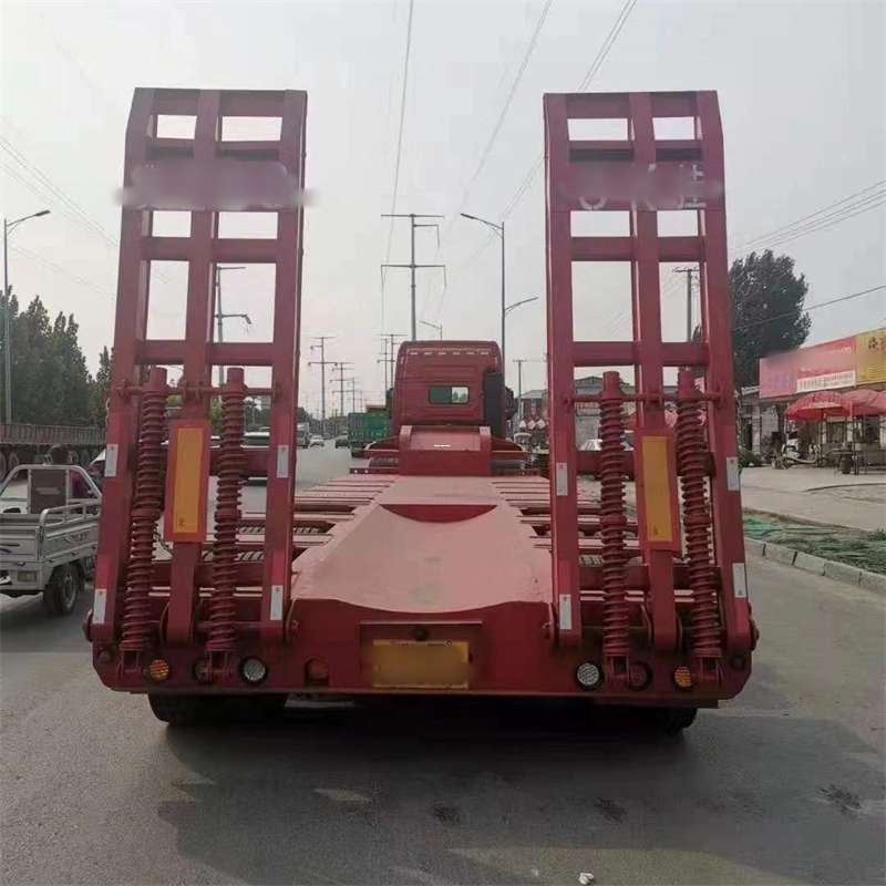 巴彦县锦江区物流：多元运输服务探索